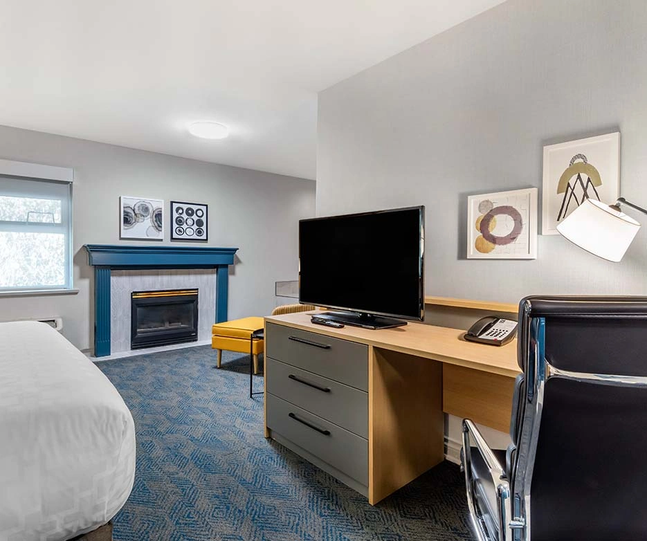 JETTED TUB KING ROOM